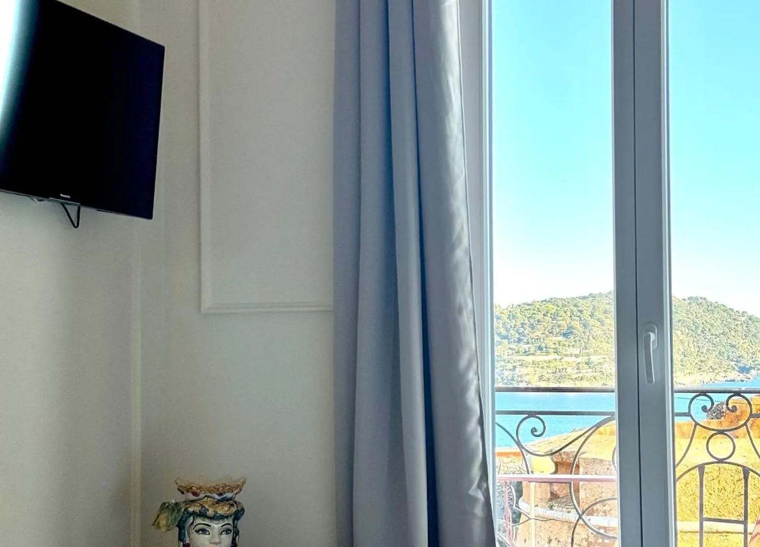 Hotel La Citadelle Villefranche-sur-Mer 3*,  France